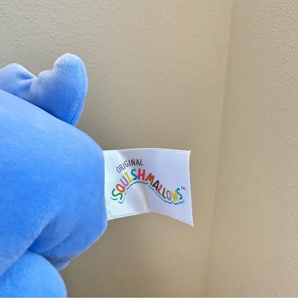4/$20 5-inch Samir Blue Whale Squishmellow - Picture 3 of 3